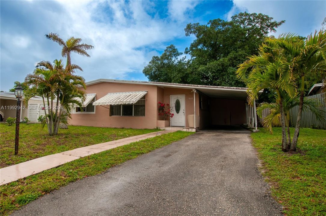 En Venta: $350,000 (2 camas, 1 baños, 878 Pies cuadrados)