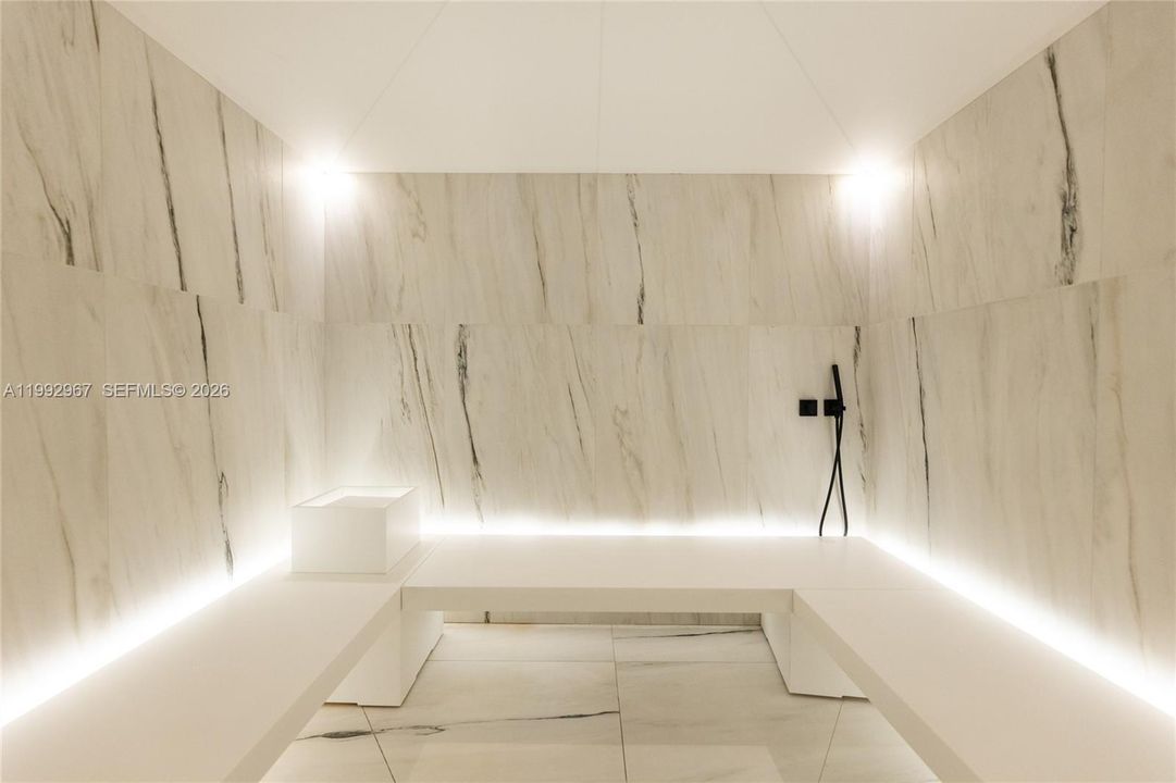В аренду: $65,000 (5 спален, 7 ванн, 3803 Квадратных фут)