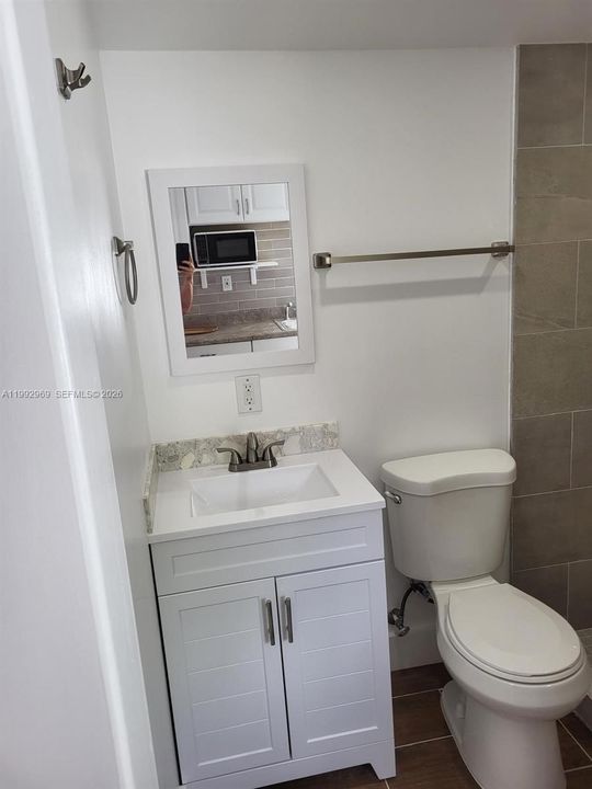 Activo con contrato: $1,150 (1 camas, 1 baños, 450 Pies cuadrados)