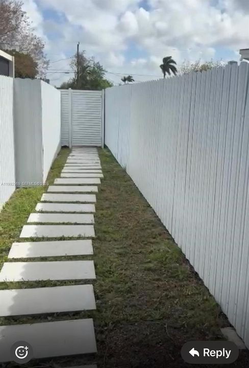 Activo con contrato: $1,150 (1 camas, 1 baños, 450 Pies cuadrados)