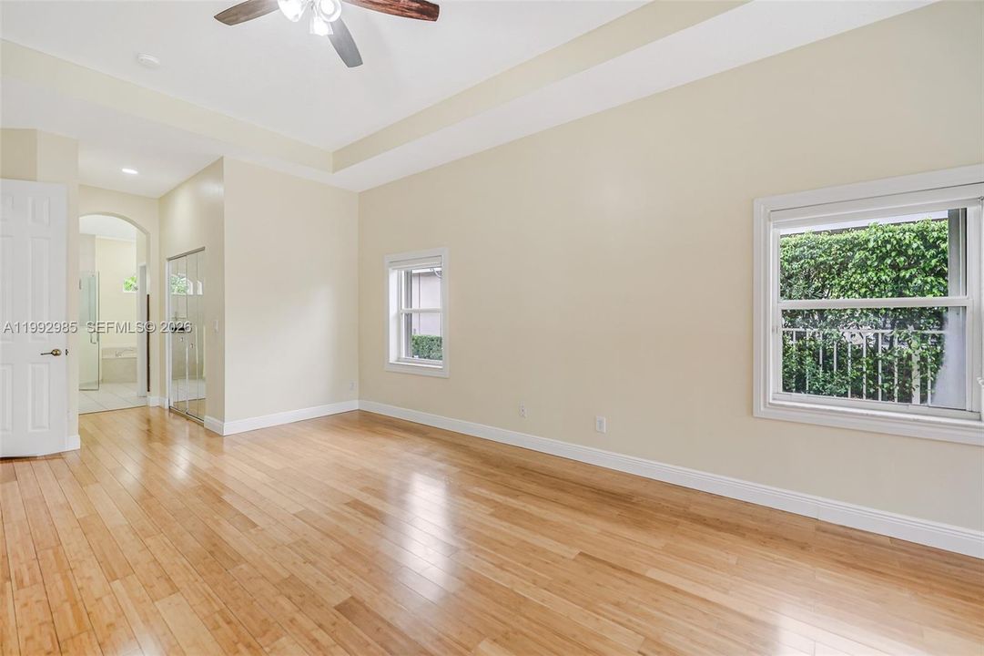 Active With Contract: $5,500 (4 beds, 2 baths, 2562 Square Feet)