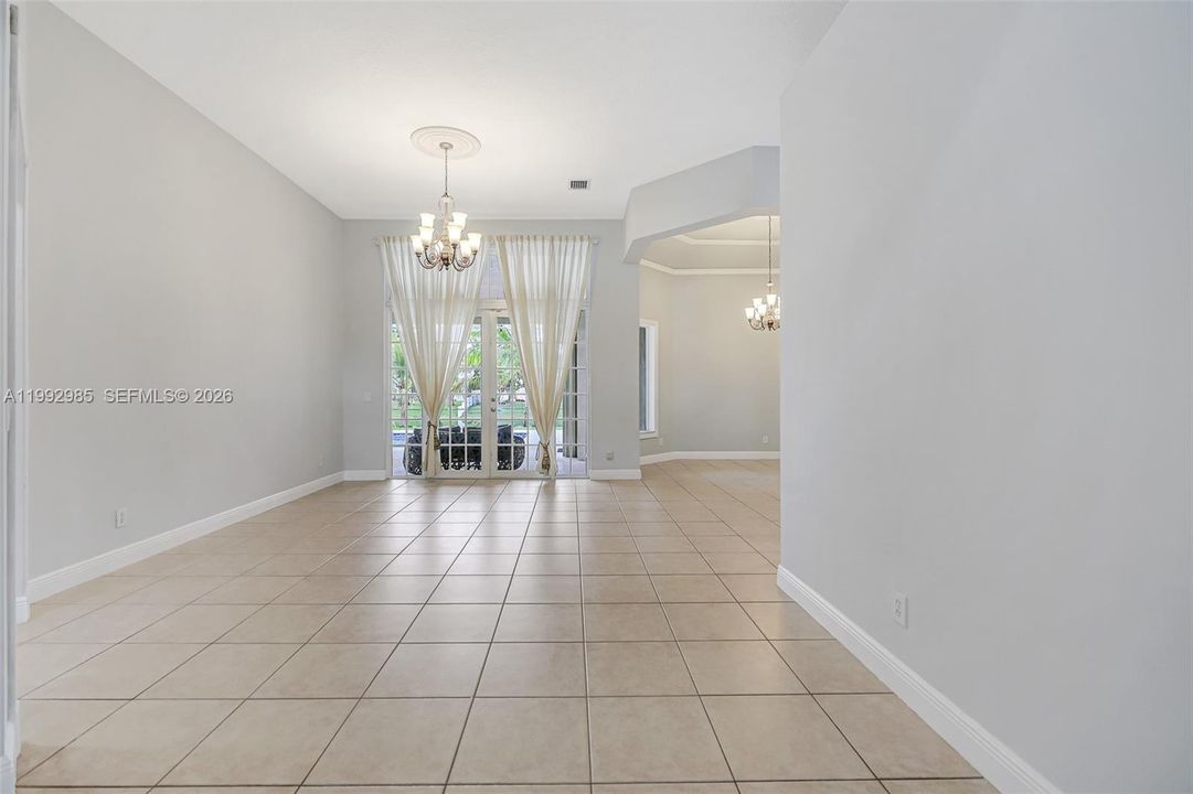 Active With Contract: $5,500 (4 beds, 2 baths, 2562 Square Feet)