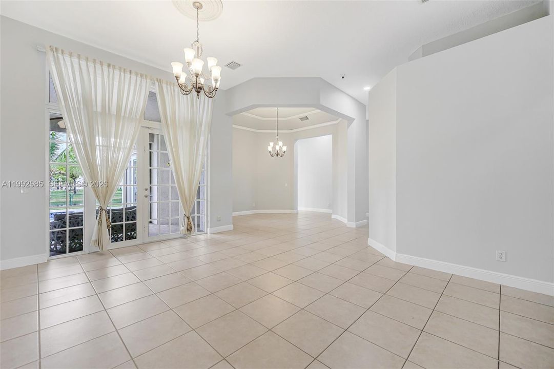 Active With Contract: $5,500 (4 beds, 2 baths, 2562 Square Feet)