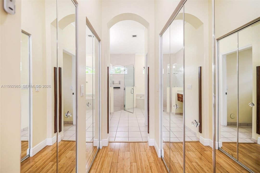 Active With Contract: $5,500 (4 beds, 2 baths, 2562 Square Feet)