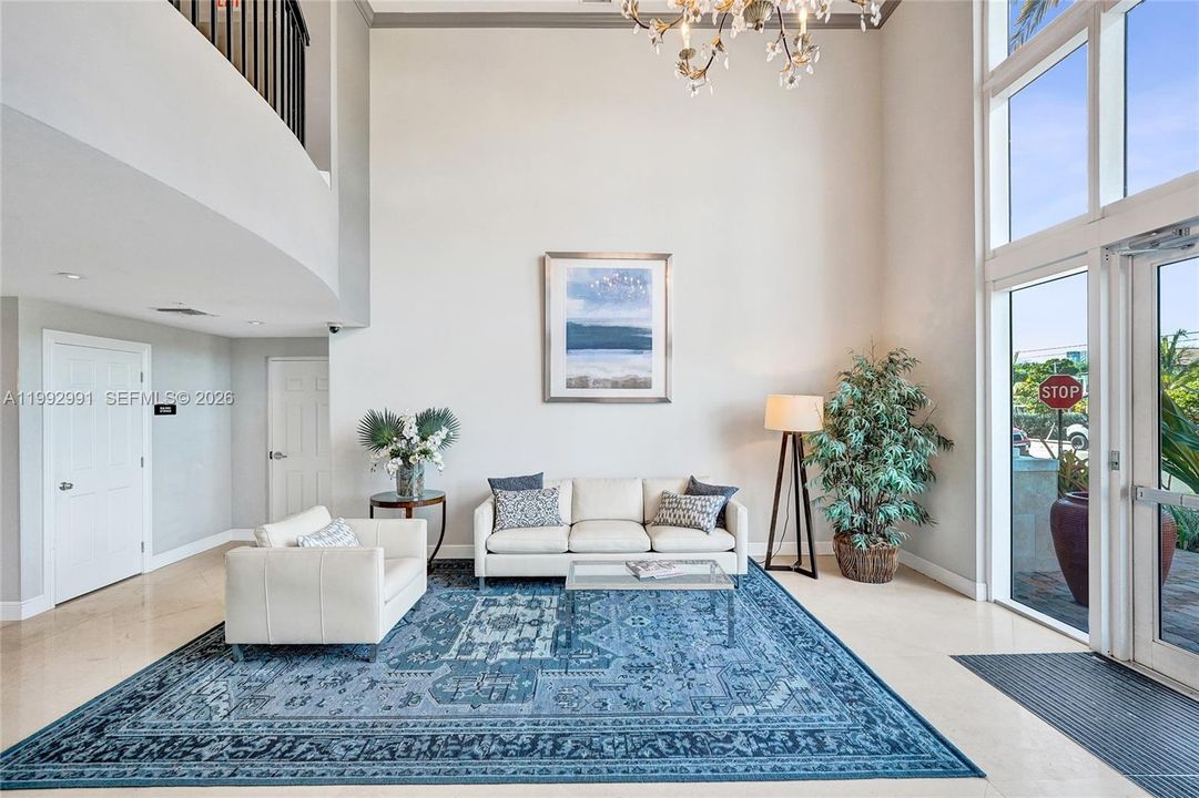 En Venta: $1,745,000 (2 camas, 2 baños, 2394 Pies cuadrados)