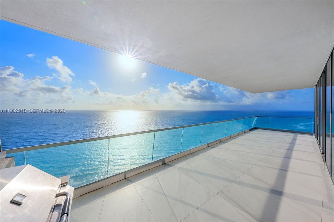 For Sale: $7,299,000 (4 beds, 5 baths, 3252 Square Feet)