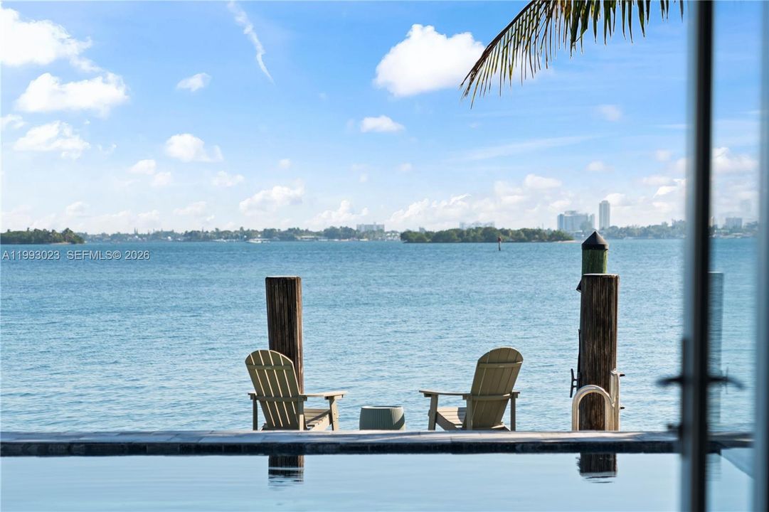 For Sale: $8,995,000 (4 beds, 4 baths, 4225 Square Feet)