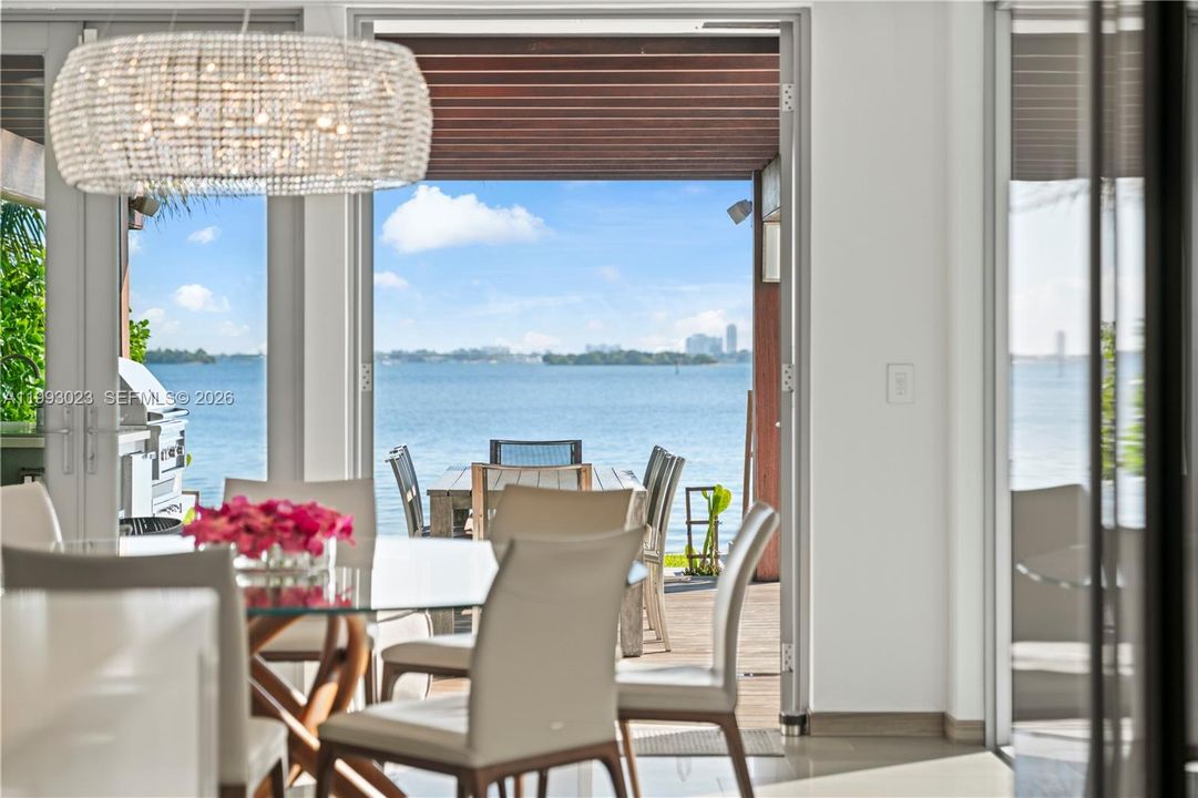 For Sale: $8,995,000 (4 beds, 4 baths, 4225 Square Feet)