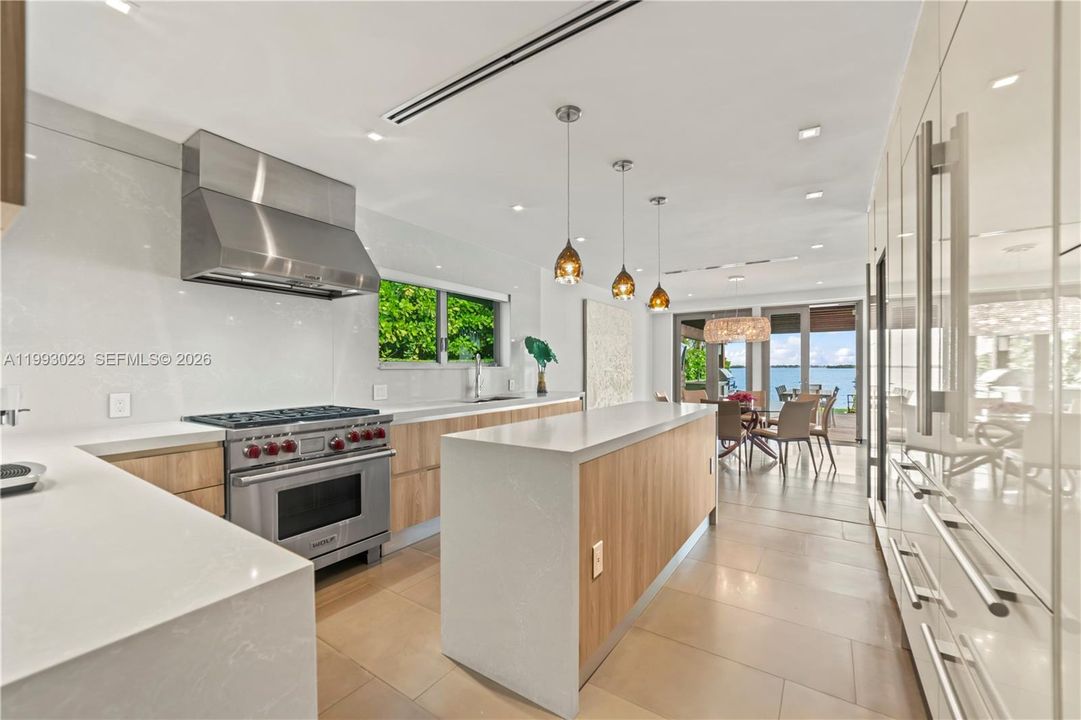 For Sale: $8,995,000 (4 beds, 4 baths, 4225 Square Feet)