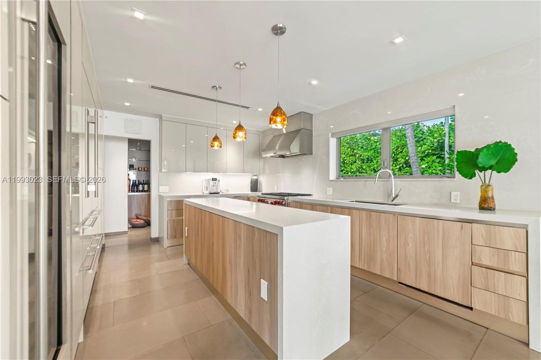For Sale: $8,995,000 (4 beds, 4 baths, 4225 Square Feet)