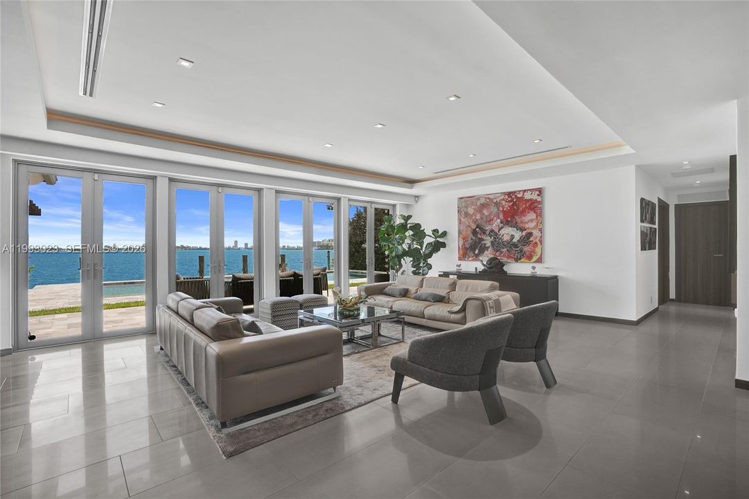 For Sale: $8,995,000 (4 beds, 4 baths, 4225 Square Feet)