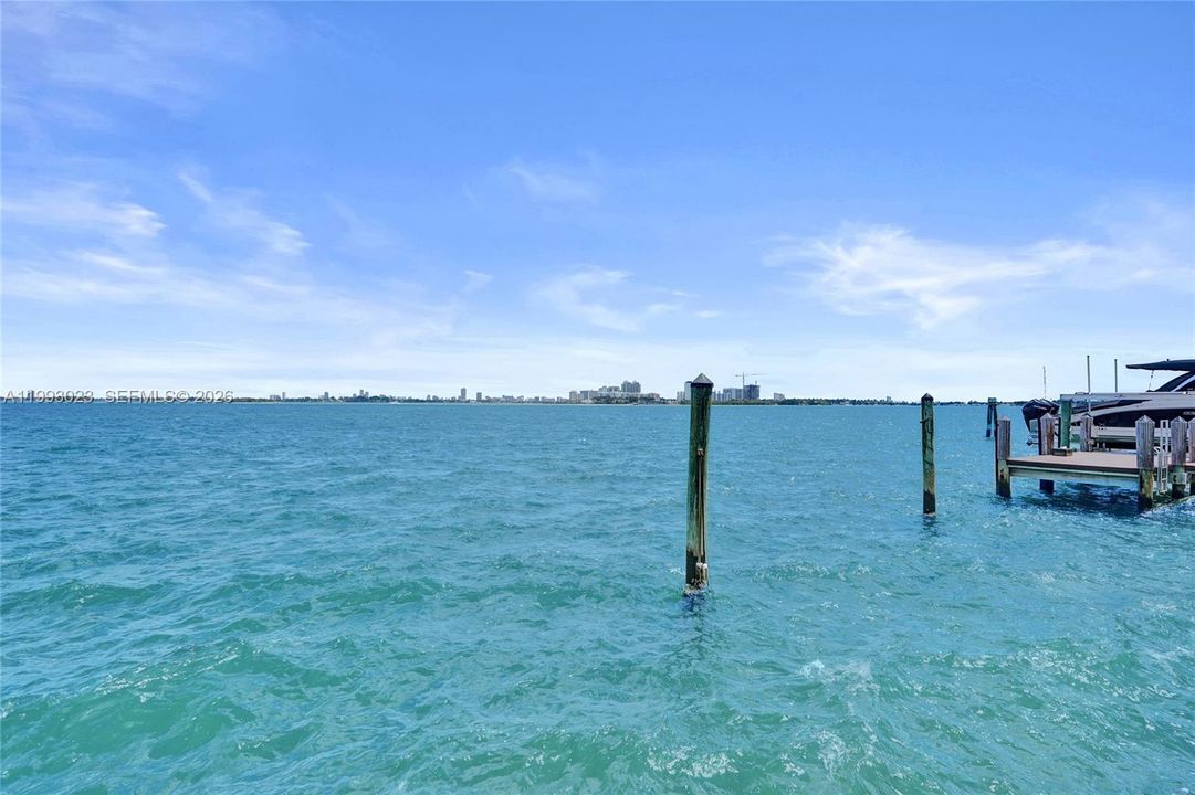 For Sale: $8,995,000 (4 beds, 4 baths, 4225 Square Feet)