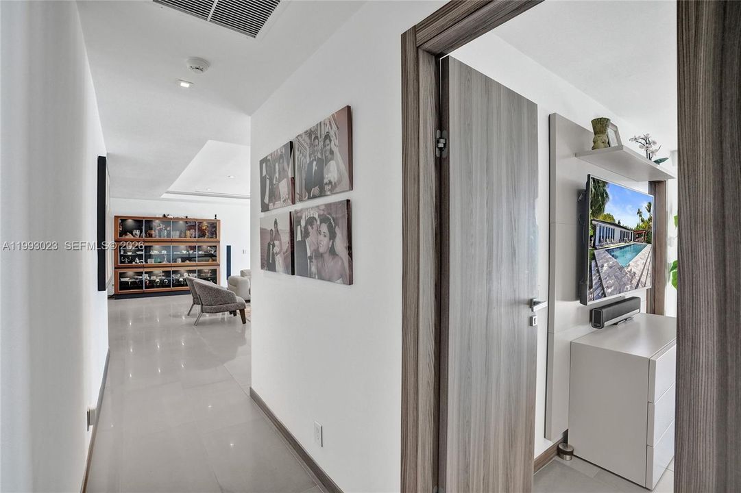 For Sale: $8,995,000 (4 beds, 4 baths, 4225 Square Feet)