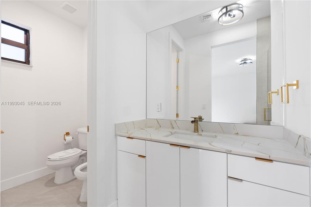 Active With Contract: $4,700 (4 beds, 3 baths, 2928 Square Feet)