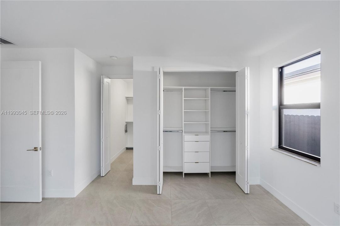 Active With Contract: $4,700 (4 beds, 3 baths, 2928 Square Feet)