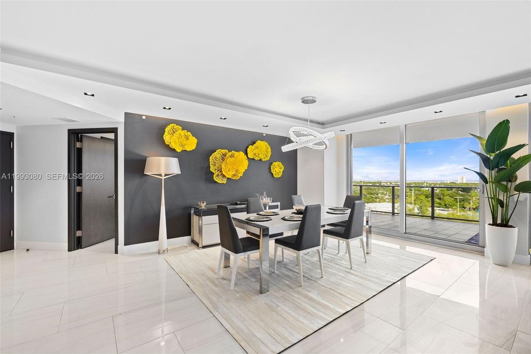 For Sale: $2,395,000 (3 beds, 3 baths, 2251 Square Feet)