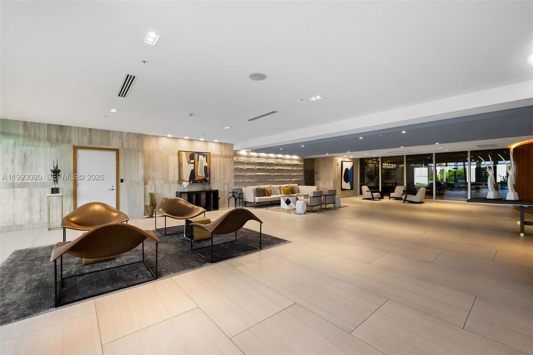 For Sale: $2,395,000 (3 beds, 3 baths, 2251 Square Feet)