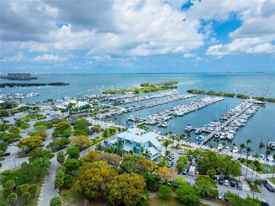 Active With Contract: $5,850,000 (4 beds, 3 baths, 2532 Square Feet)