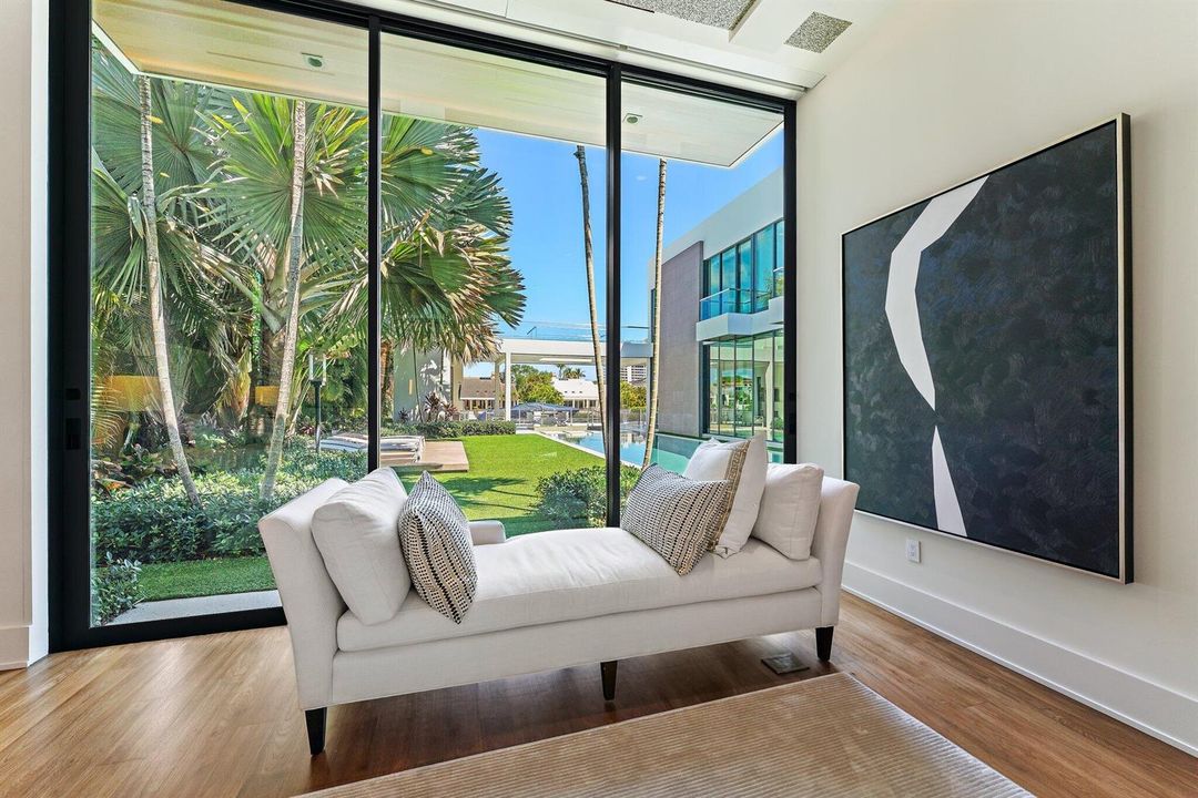 Sitting Area