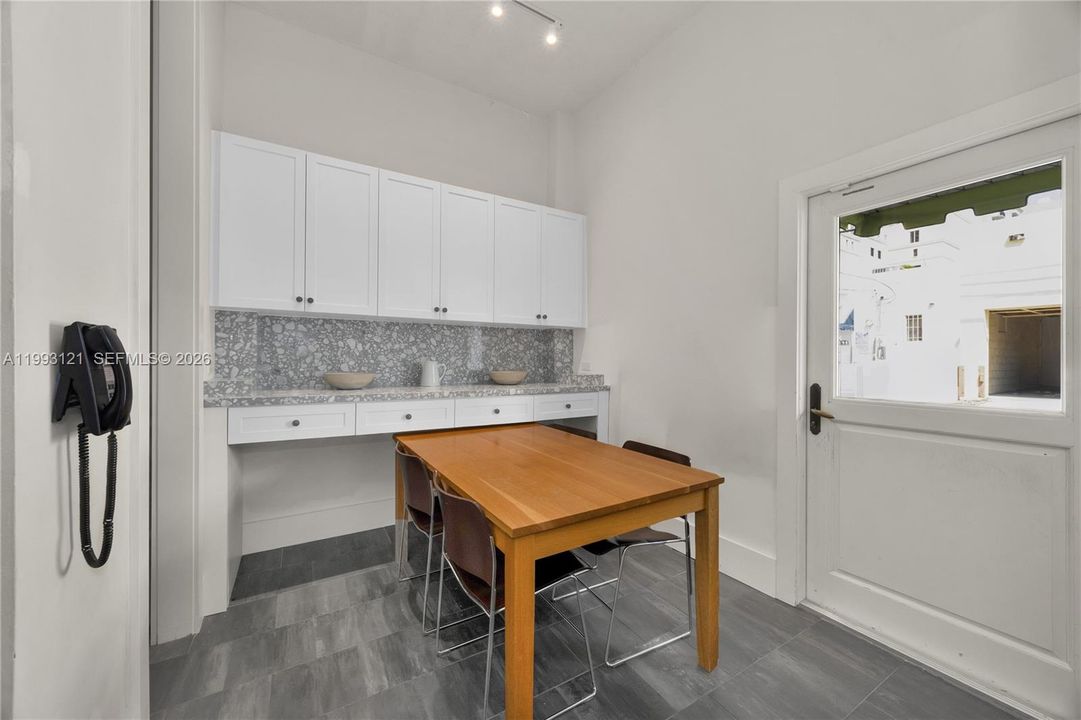 На продажу: $3,100,000 (0 спален, 0 ванн, 0 Квадратных фут)