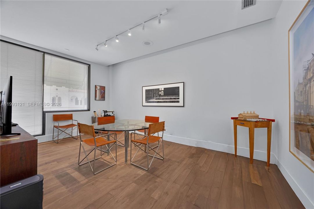 На продажу: $3,100,000 (0 спален, 0 ванн, 0 Квадратных фут)