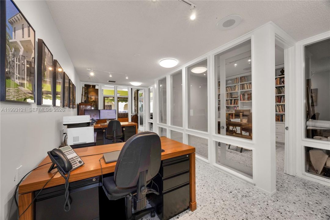 На продажу: $3,100,000 (0 спален, 0 ванн, 0 Квадратных фут)