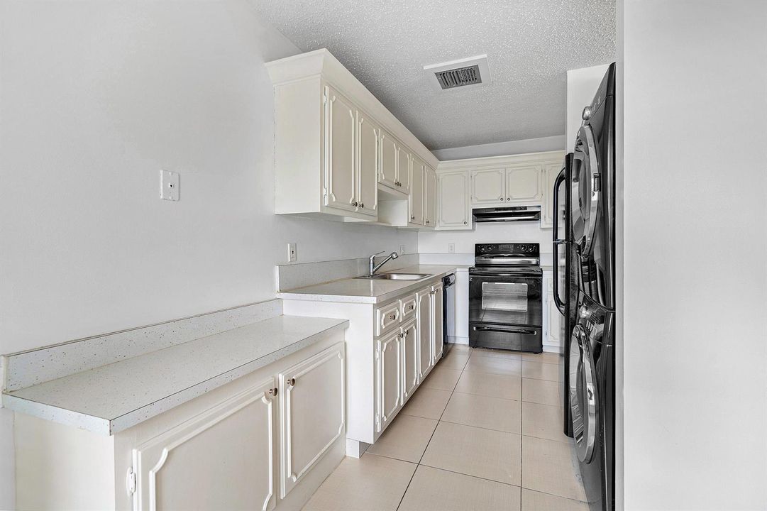 007-1021FlameVineAvenue-104-DelrayBeach-