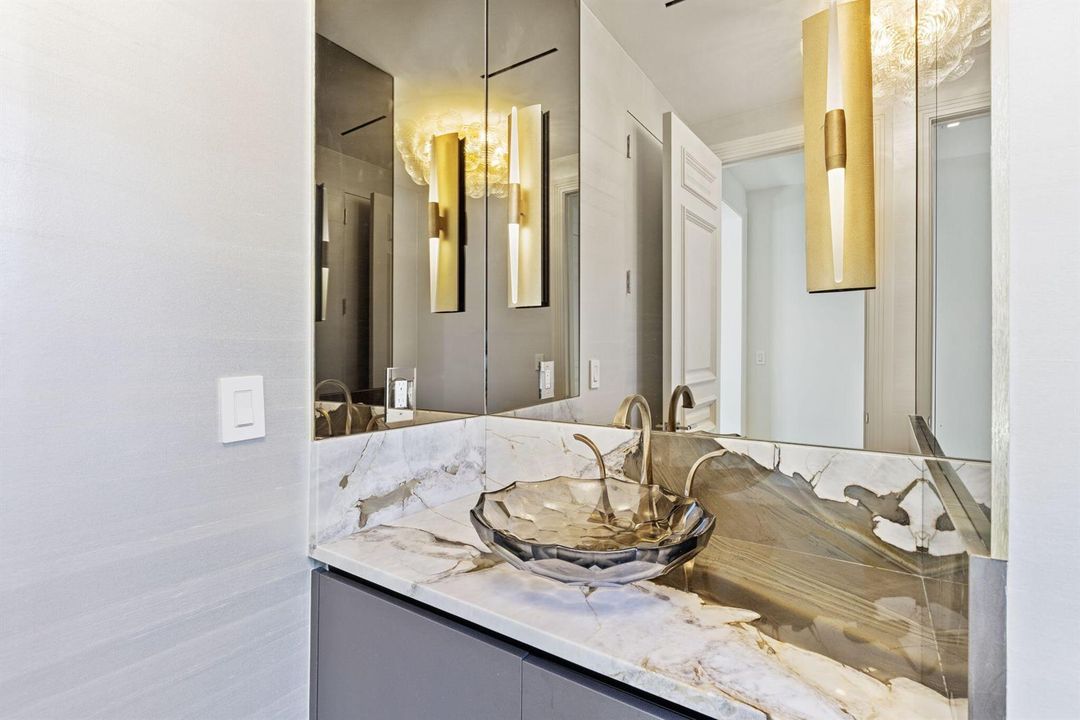 Powder Room
