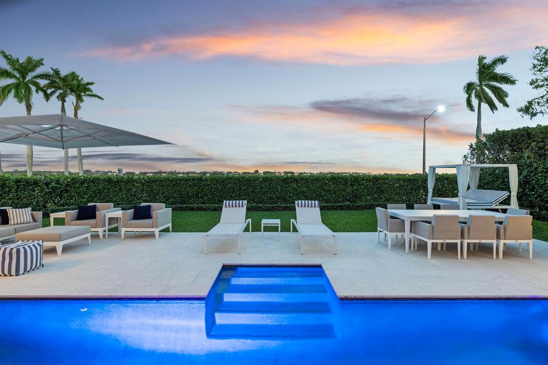 Sunrise Pool Facing Intracoastal