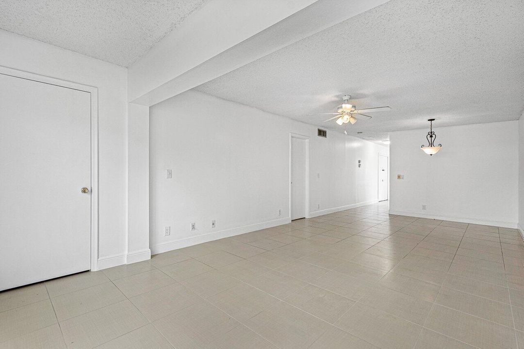 010-1021FlameVineAvenue-104-DelrayBeach-