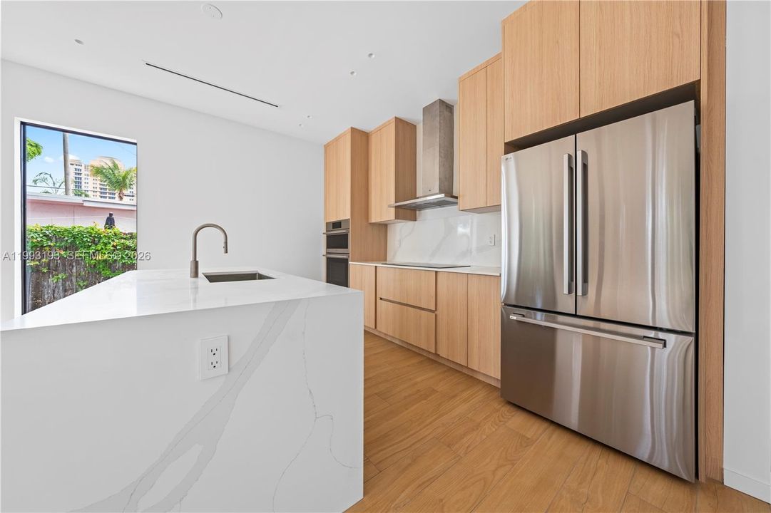 For Sale: $1,519,000 (3 beds, 3 baths, 2458 Square Feet)