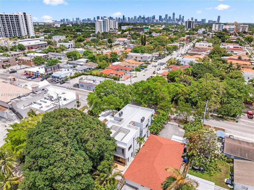For Sale: $1,519,000 (3 beds, 3 baths, 2458 Square Feet)