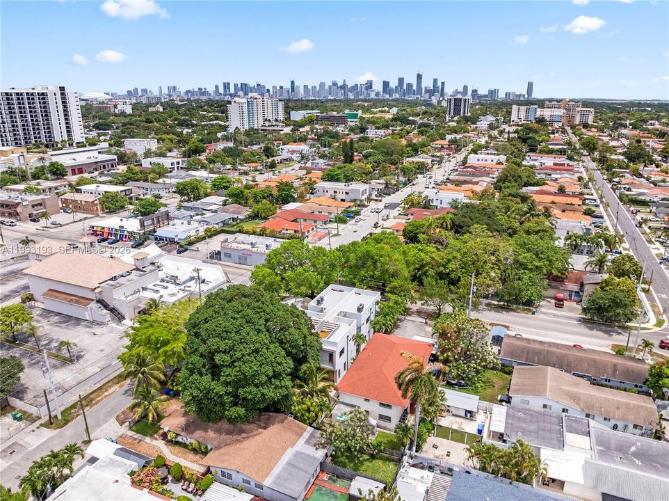 For Sale: $1,519,000 (3 beds, 3 baths, 2458 Square Feet)