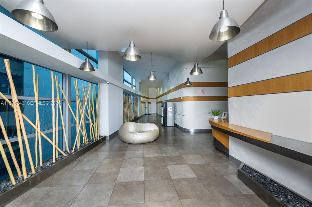 For Sale: $751,900 (2 beds, 3 baths, 1792 Square Feet)
