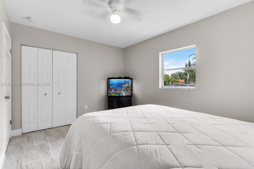 Activo con contrato: $469,999 (3 camas, 1 baños, 1100 Pies cuadrados)