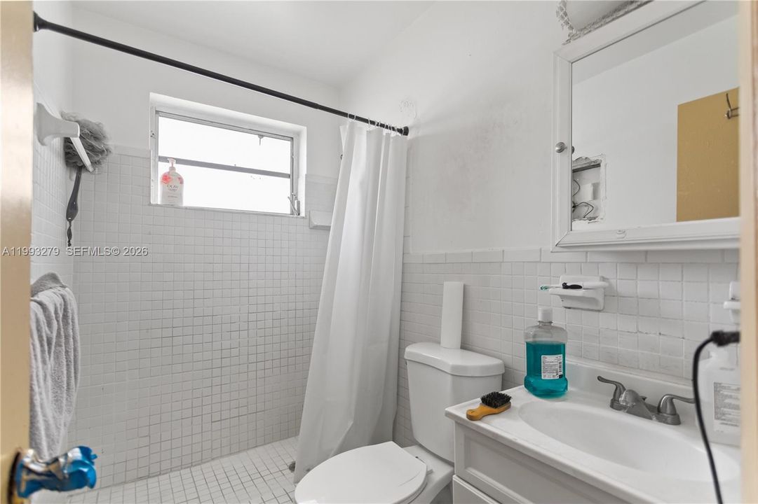 На продажу: $689,000 (0 спален, 0 ванн, 1775 Квадратных фут)