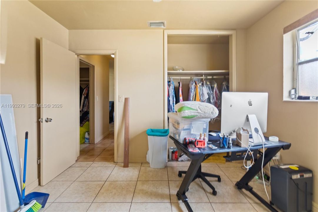 На продажу: $689,000 (0 спален, 0 ванн, 1775 Квадратных фут)