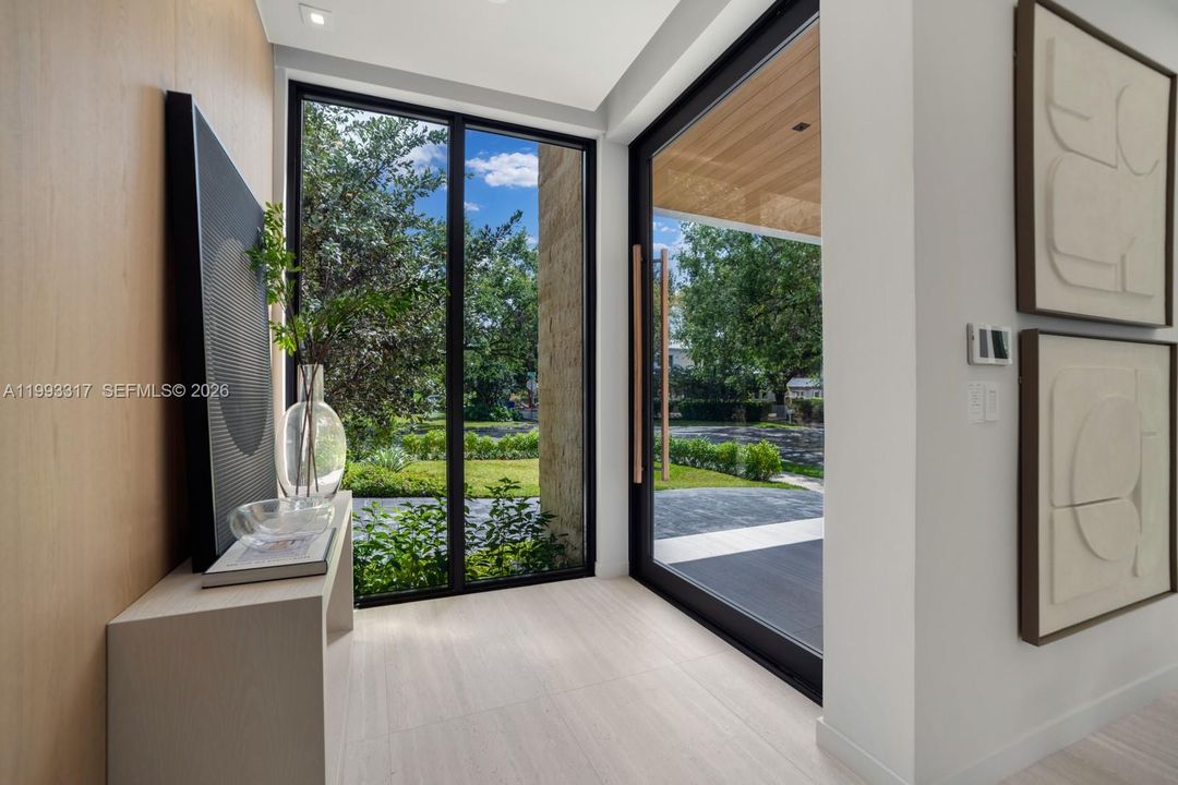 For Sale: $5,395,000 (5 beds, 5 baths, 3736 Square Feet)