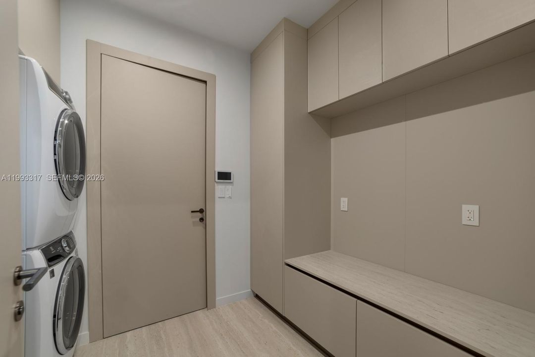 Mud room