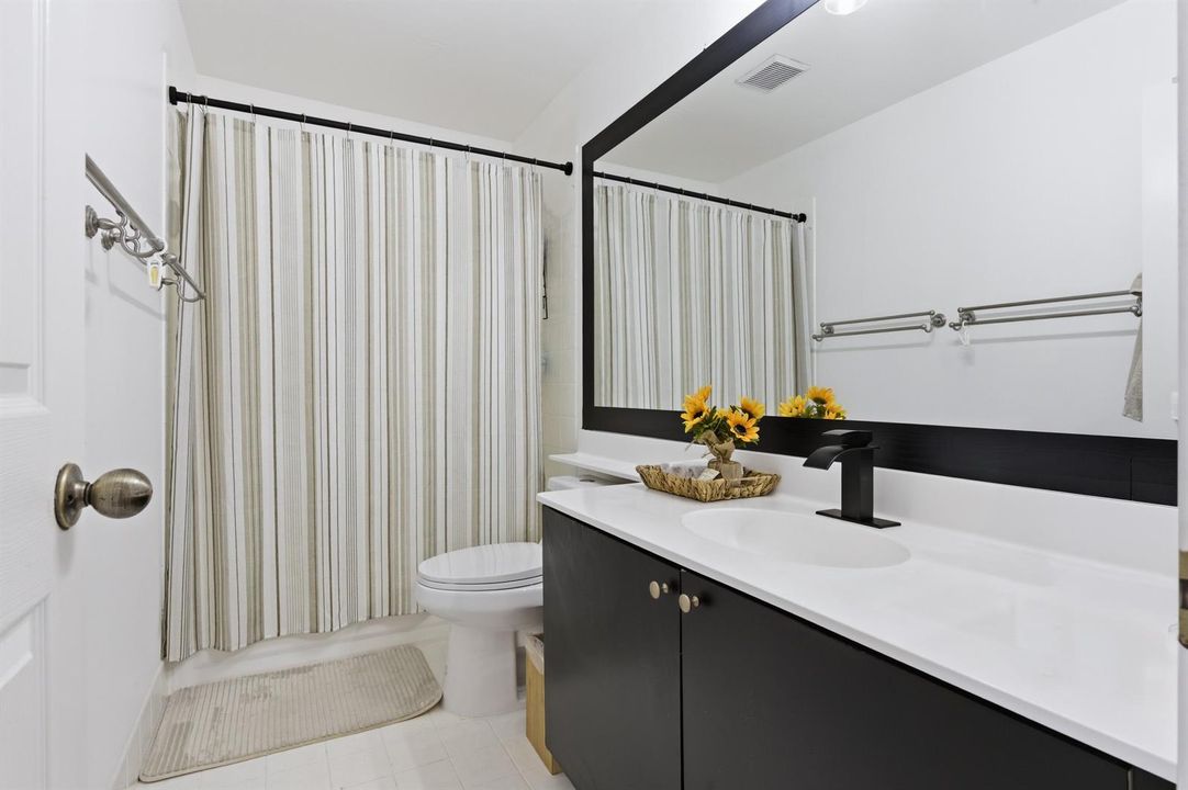 7657_Thornlee_Dr_Lake_Worth_027