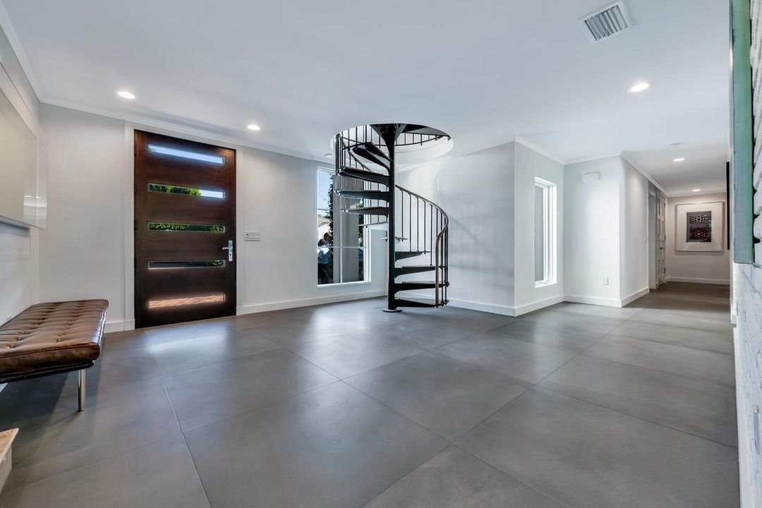 264 Sandpiper Dr Palm Beach FL-large-018
