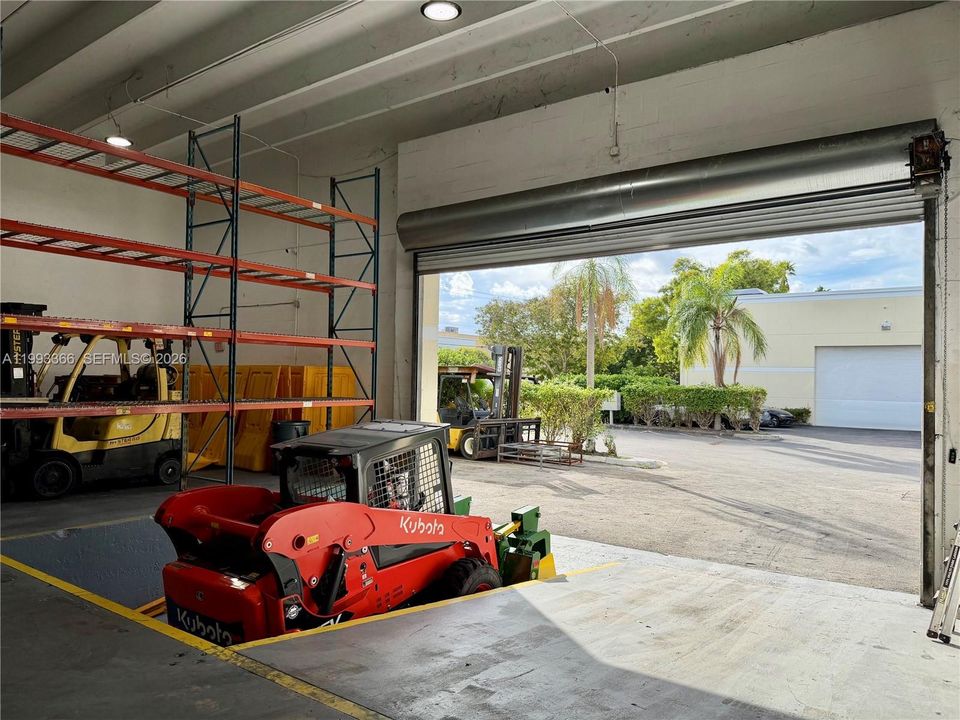 For Rent: $9,160 (0 beds, 0 baths, 0 Square Feet)