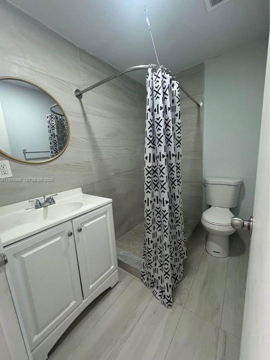 В аренду: $1,600 (1 спален, 1 ванн, 0 Квадратных фут)