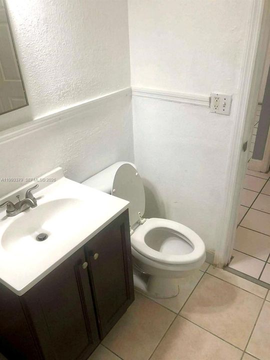 For Rent: $2,500 (2 beds, 1 baths, 750 Square Feet)