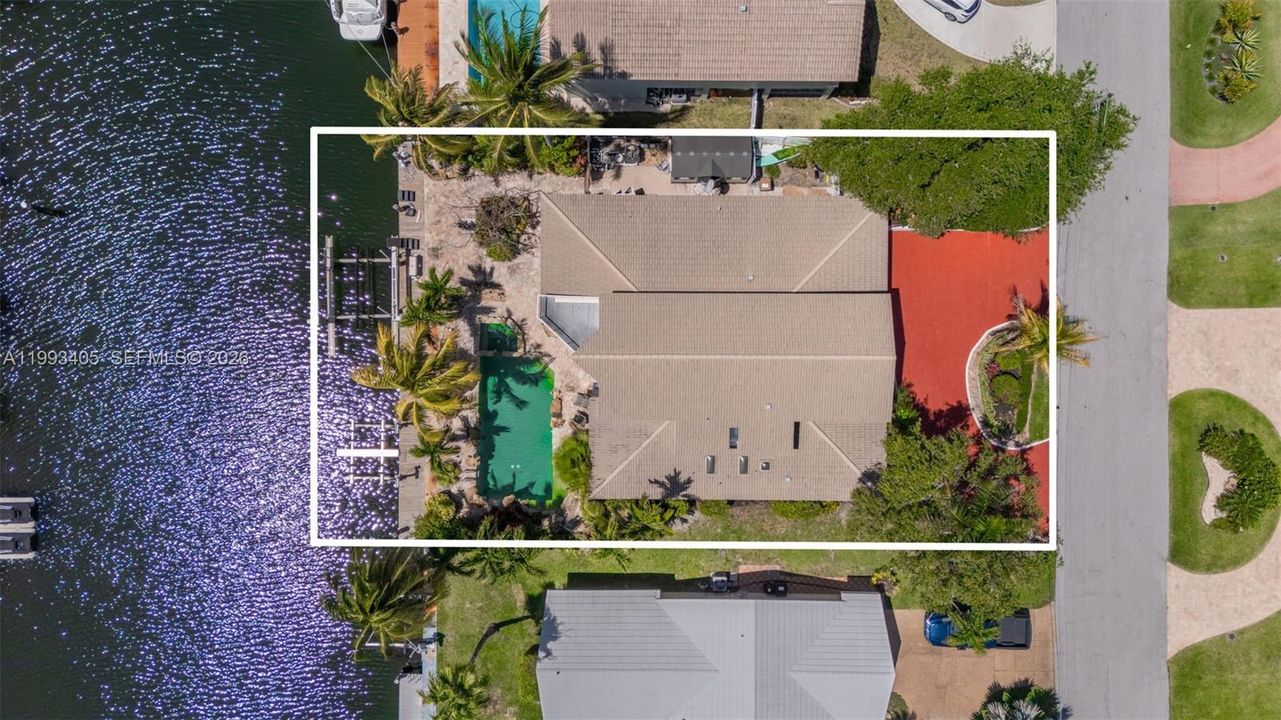 For Sale: $2,100,000 (3 beds, 4 baths, 2919 Square Feet)