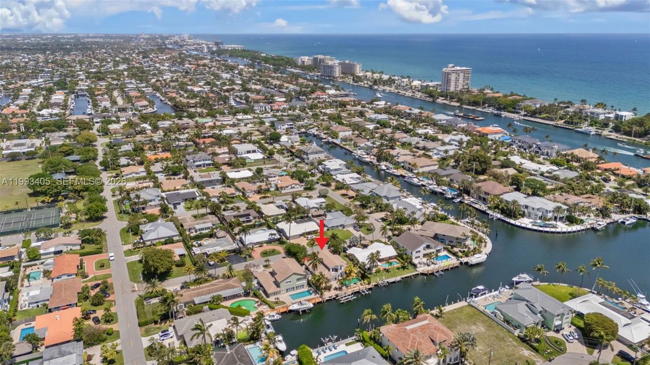 For Sale: $2,100,000 (3 beds, 4 baths, 2919 Square Feet)