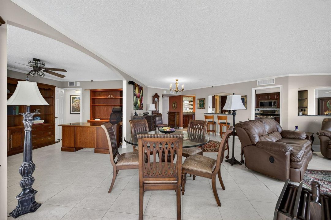10-web-or-mls-3A5A4121