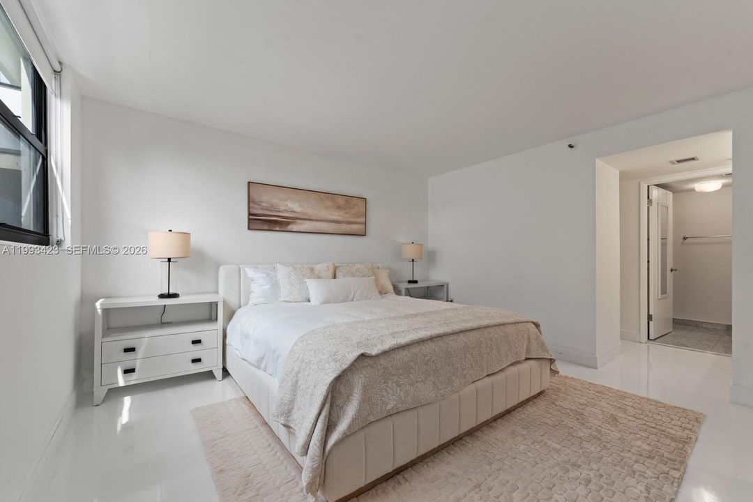 Active With Contract: $920,000 (2 beds, 2 baths, 1108 Square Feet)