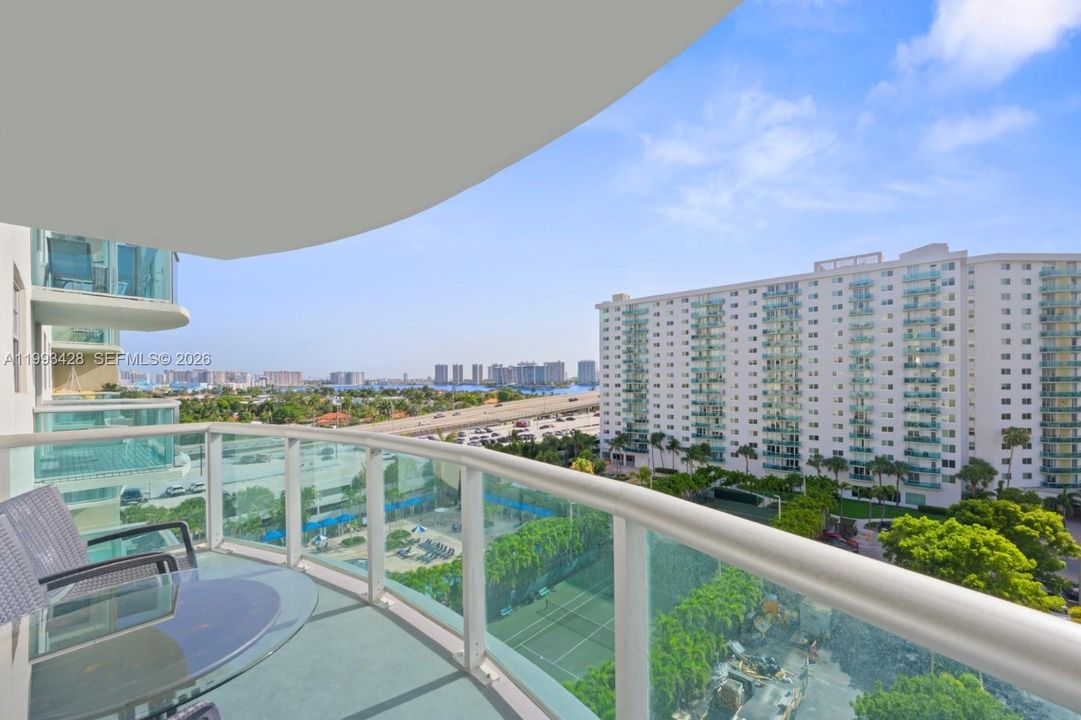 En Venta: $750,000 (3 camas, 2 baños, 1665 Pies cuadrados)