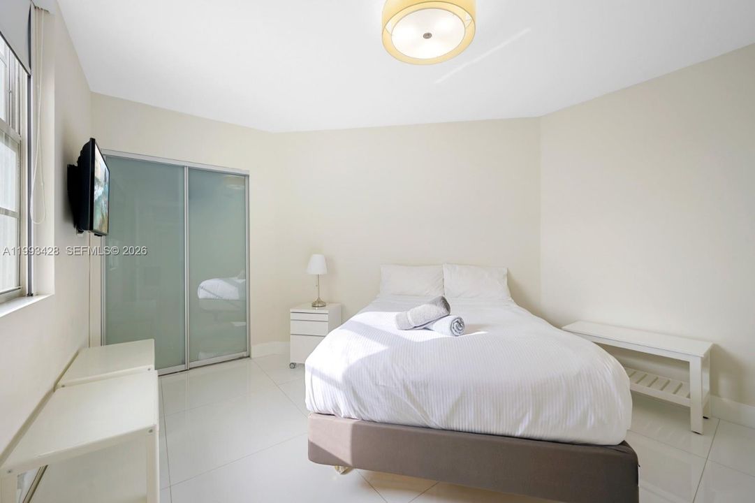 En Venta: $750,000 (3 camas, 2 baños, 1665 Pies cuadrados)